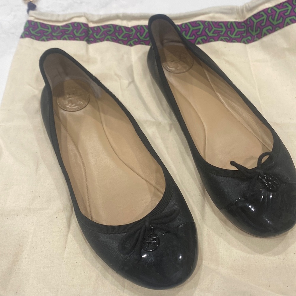 Tory Burch Chelsea Black Leather Cap Toe Bow Ballet Flats Size 7 1/3